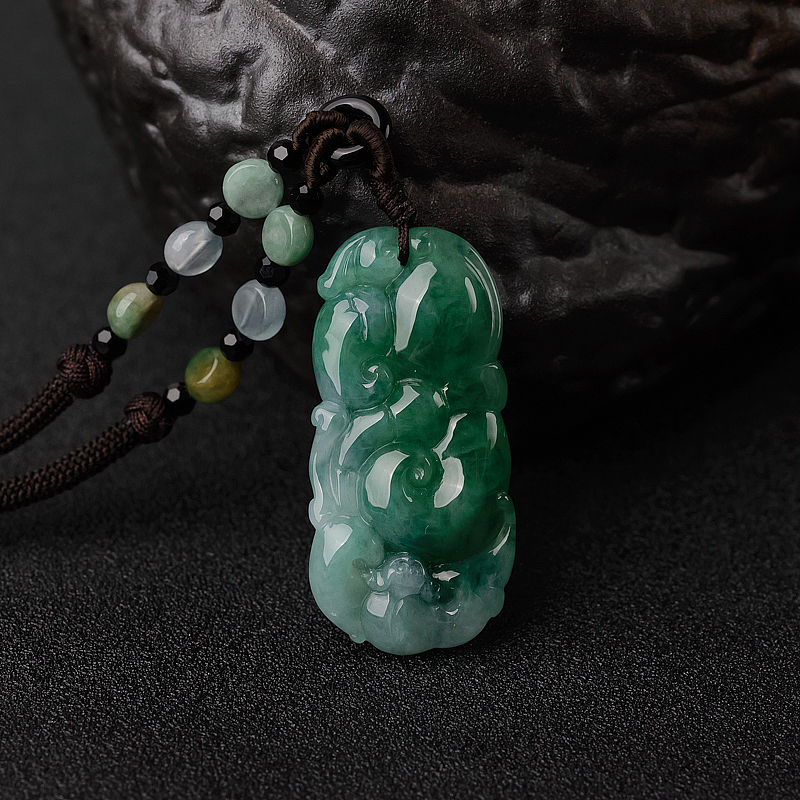 豆种豆绿翡翠如意吊坠-红掌柜