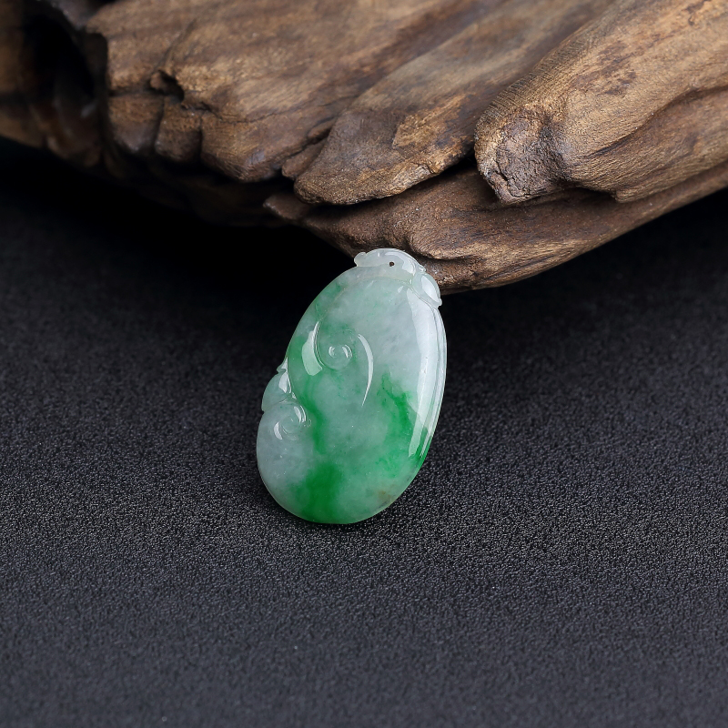 缅甸糯种飘翠翡翠如意吊坠-红掌柜