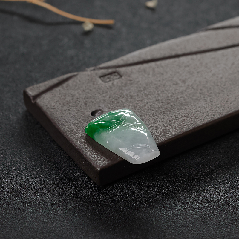 糯种飘翠翡翠竹节-红掌柜