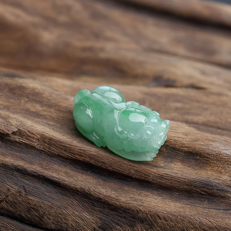 缅甸糯种飘翠翡翠貔貅吊坠-红掌柜