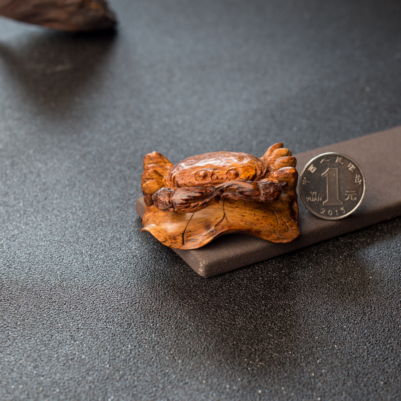 黄花梨手把件-红掌柜