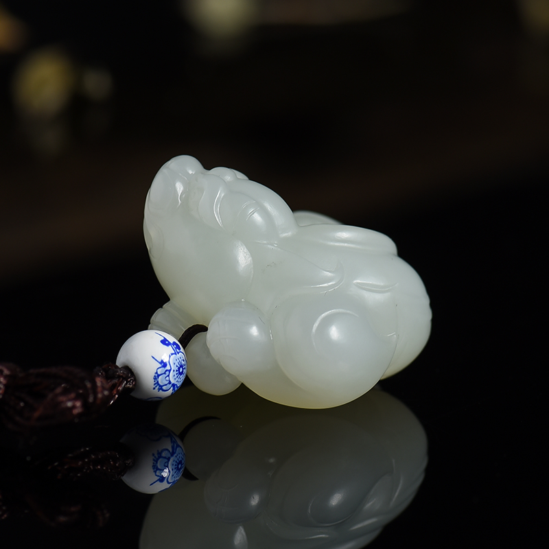 天然和田玉金蟾挂件-红掌柜