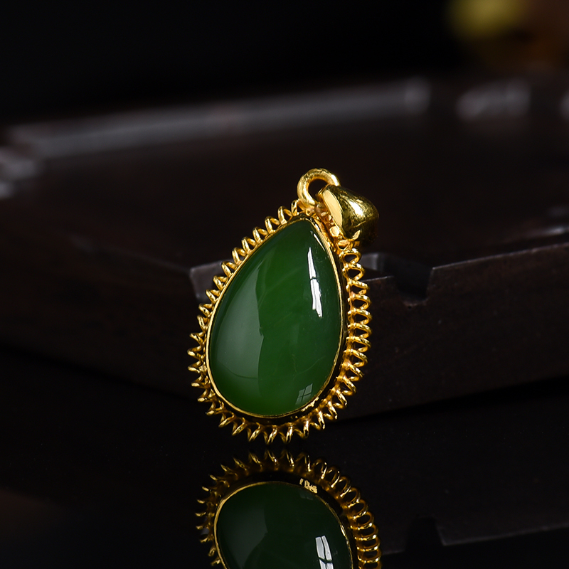 山料金镶碧玉水滴吊坠-红掌柜