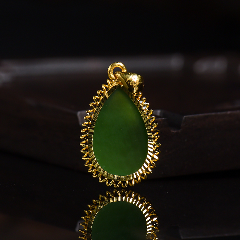 俄罗斯山料碧玉水滴吊坠-红掌柜