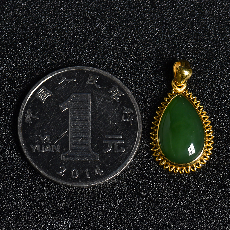 俄罗斯金镶碧玉吊坠-红掌柜