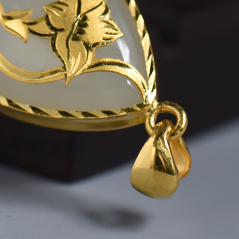 俄料和田玉水滴挂件-红掌柜