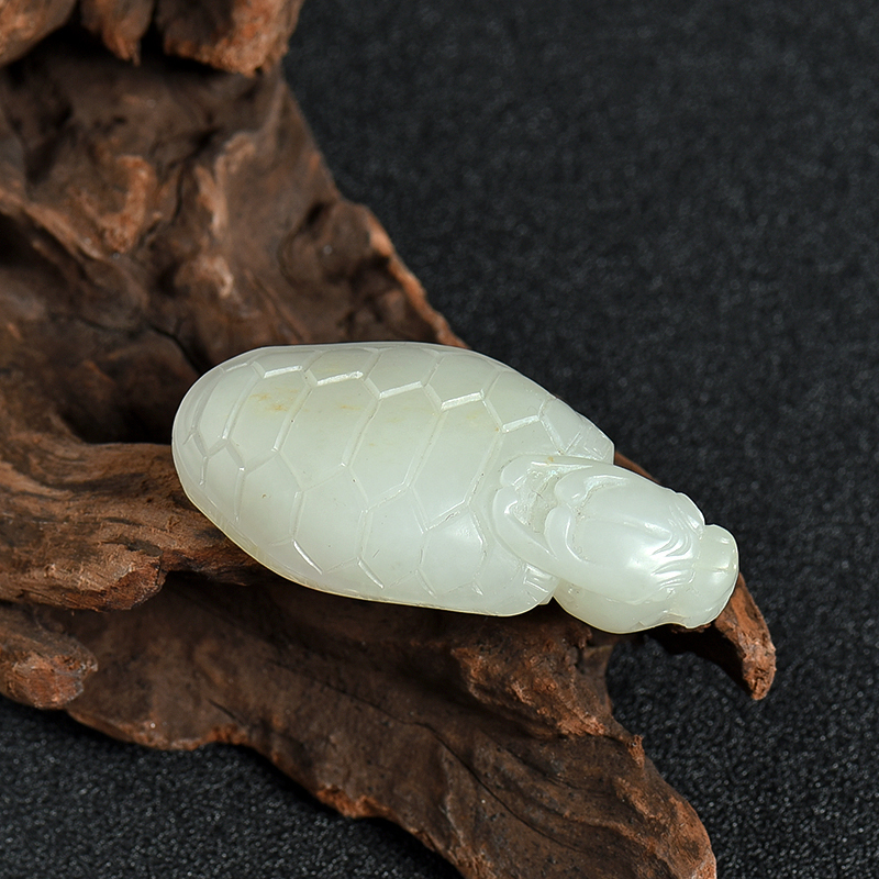 新疆籽料和田玉吊坠-红掌柜