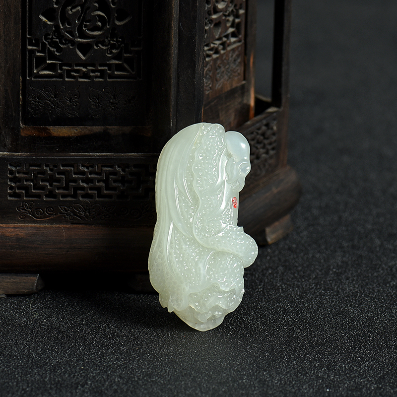 新疆籽料和田玉白菜吊坠-红掌柜