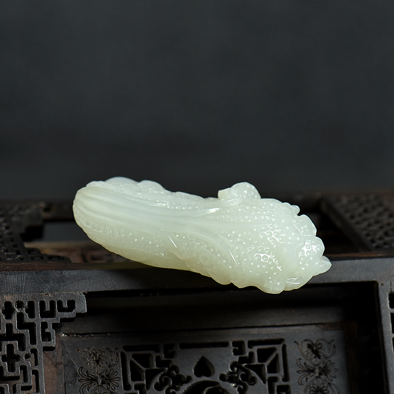 新疆籽料和田玉吊坠-红掌柜