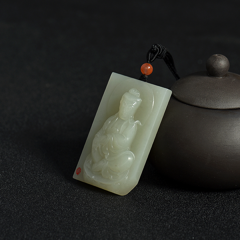 和田青白玉籽料观音吊坠-红掌柜