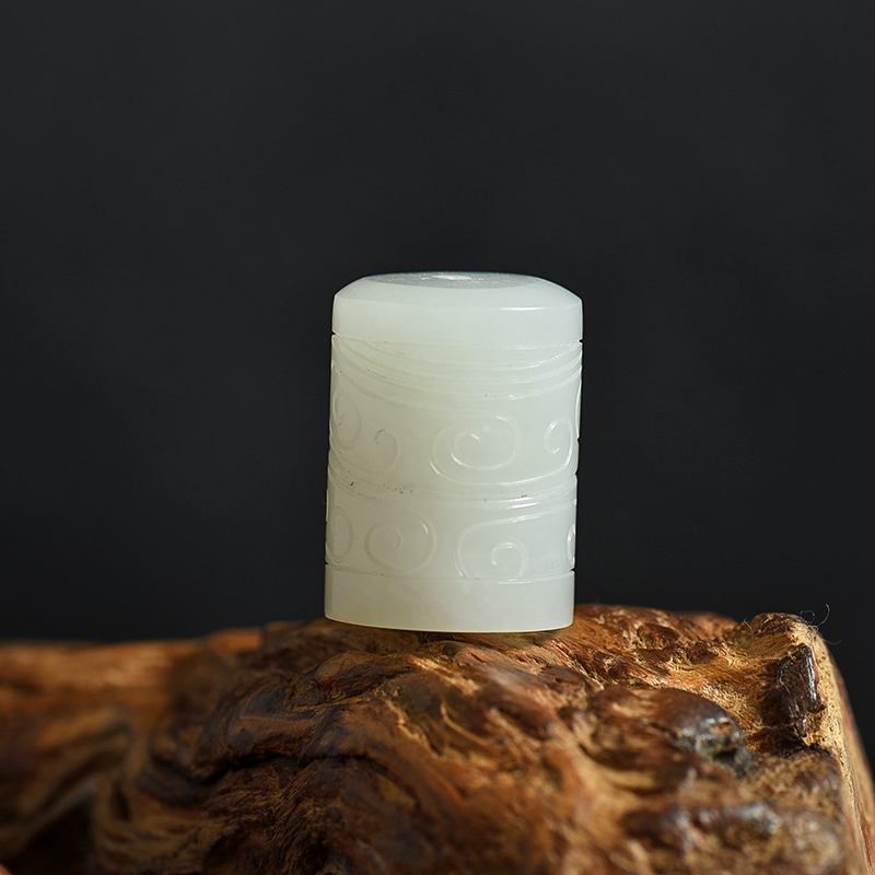 新疆籽料和田玉手把件-红掌柜