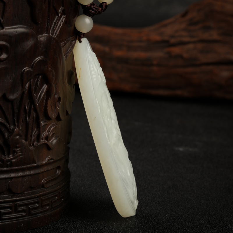 和田白玉籽料一念之间吊坠-红掌柜