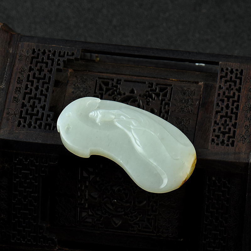 新疆和田玉无相观音吊坠 - 红掌柜