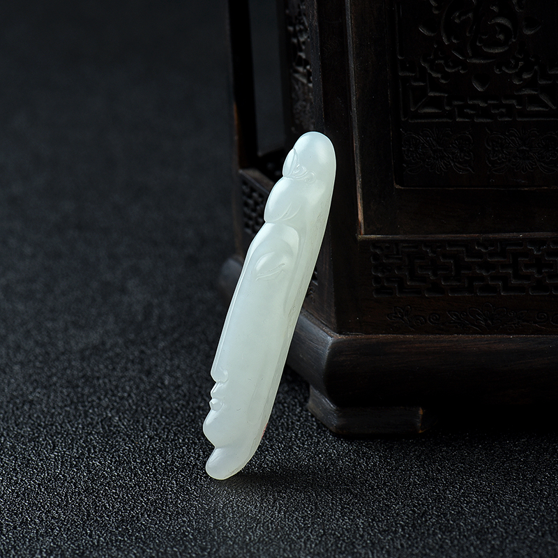 新疆和田玉籽料观音相吊坠 - 红掌柜