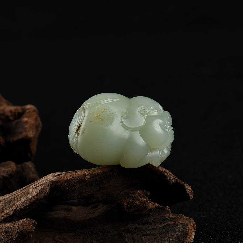 新疆和田白玉籽料亥猪吊坠-红掌柜