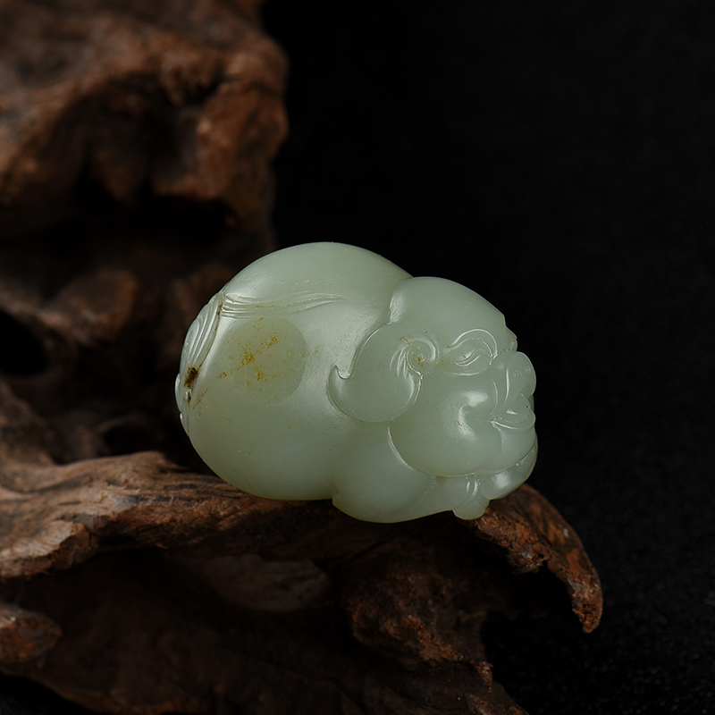 天然和田白玉籽料亥猪吊坠-红掌柜