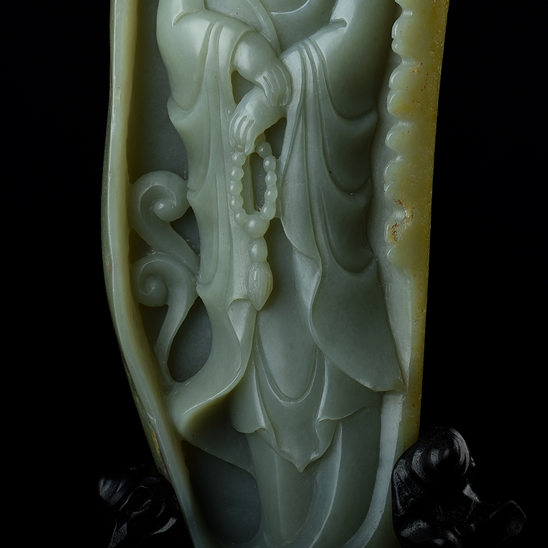 天然新疆和田青白玉籽料观音摆件-红掌柜