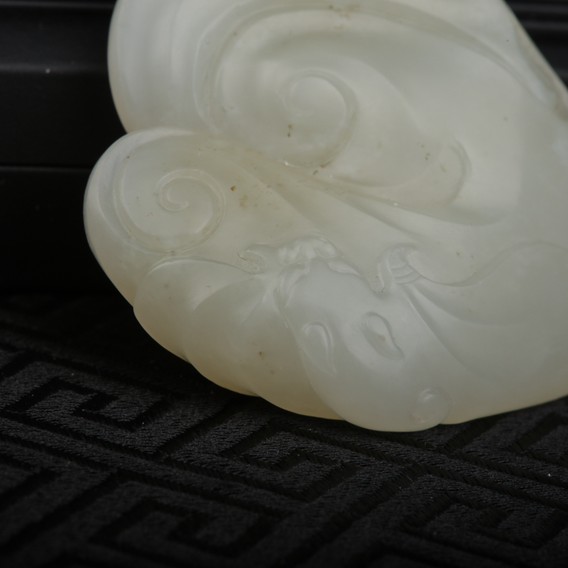 天然和田白玉蝙蝠吊坠-红掌柜