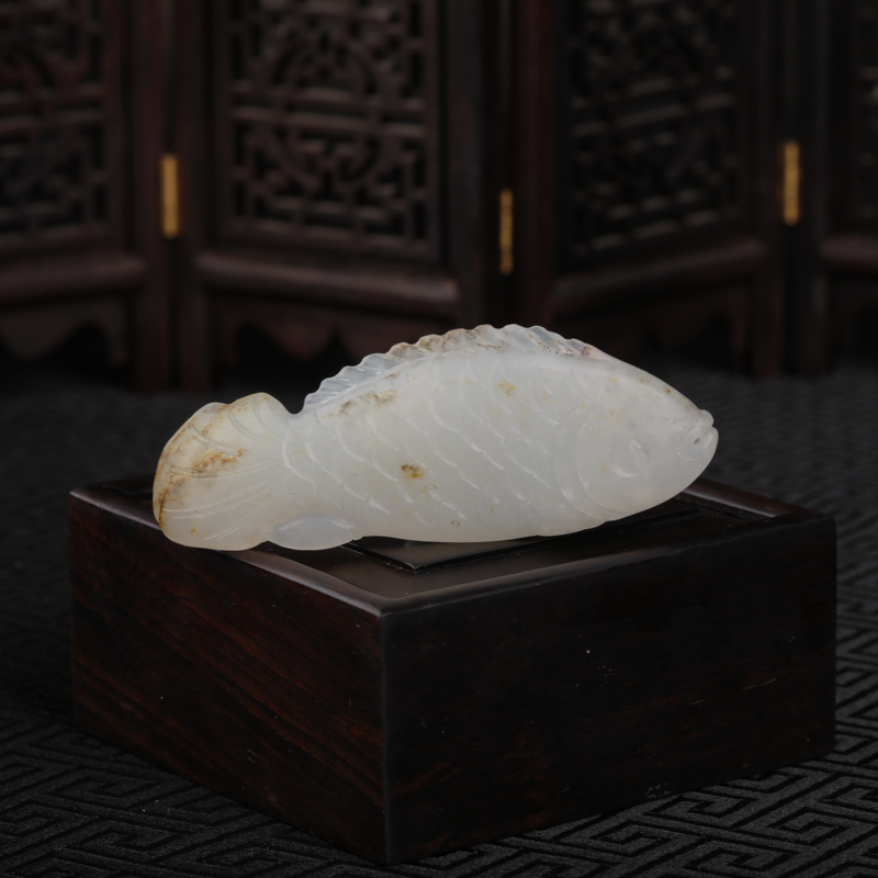 籽料和田白玉鱼吊坠-红掌柜