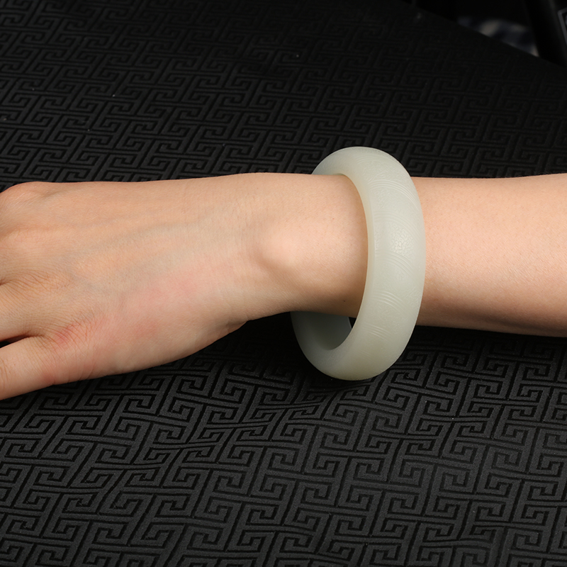 新疆籽料和田白玉手镯-红掌柜