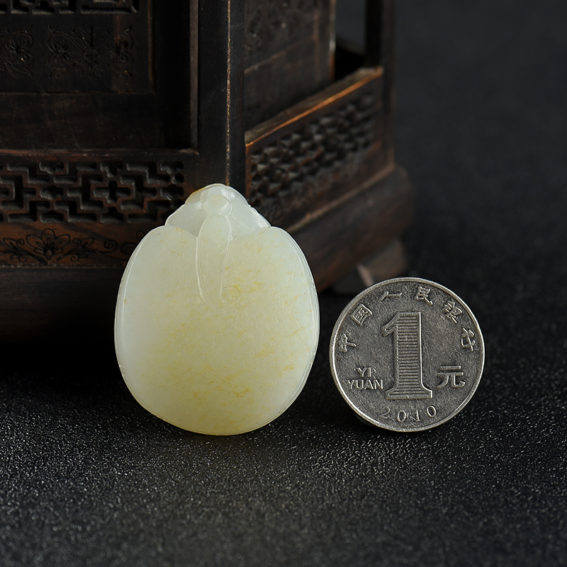 新疆籽料和田青白玉龙龟吊坠-红掌柜