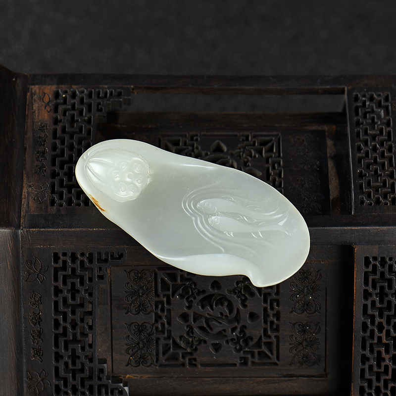 新疆天然籽料和田白玉吊坠-红掌柜