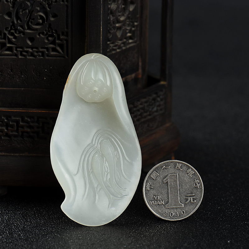 新疆籽料和田白玉年年有余吊坠-红掌柜