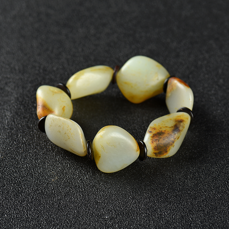 籽料俏色和田玉-红掌柜