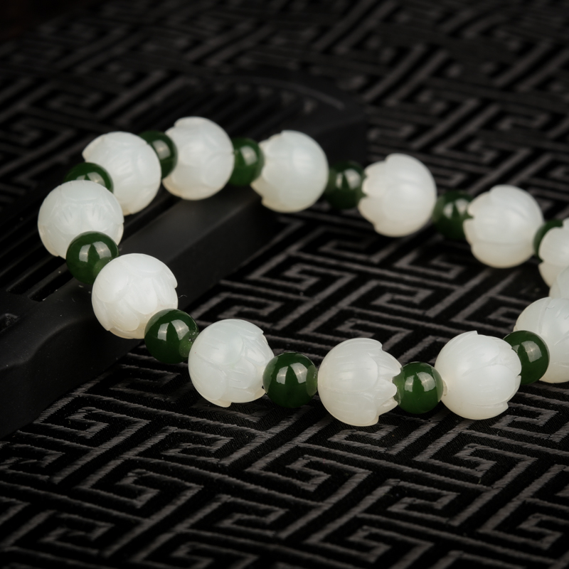 俄罗斯和田白玉莲花手链-红掌柜