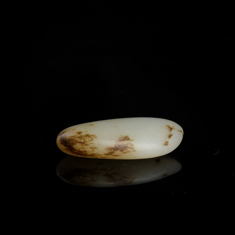 俏色和田玉随形吊坠-红掌柜