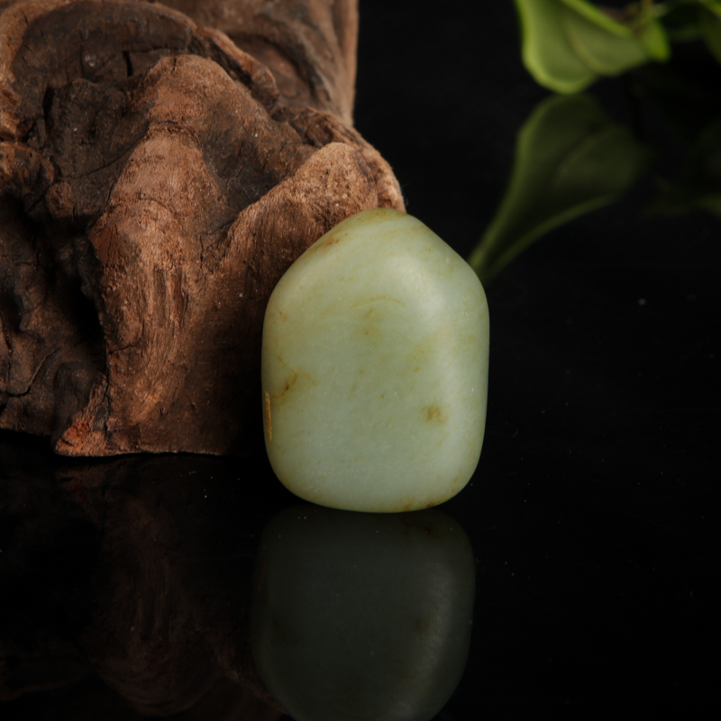 天然籽料和田青白玉随形原矿-红掌柜