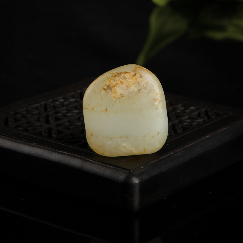 天然籽料和田玉随形原矿-红掌柜