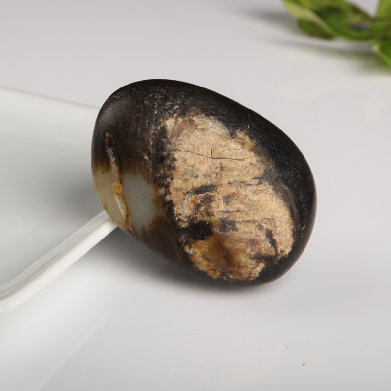 俏色和田玉随形原矿-红掌柜