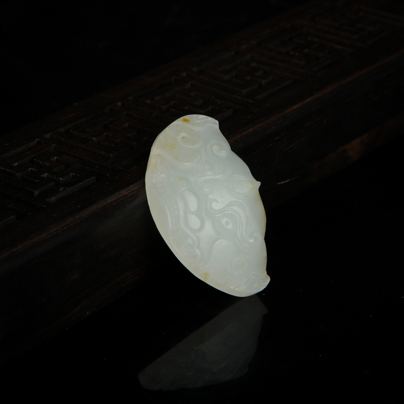 籽料和田玉瑞兽吊坠-红掌柜