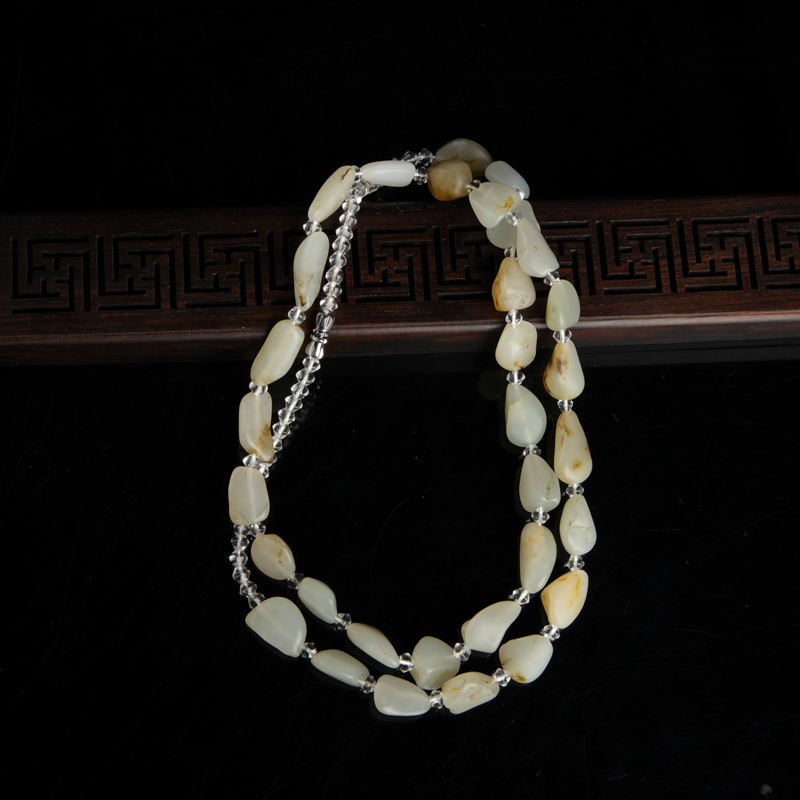 籽料俏色和田玉随形项链-红掌柜