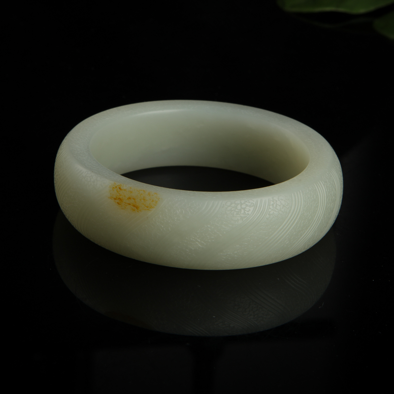 天然籽料和田白玉手镯-红掌柜