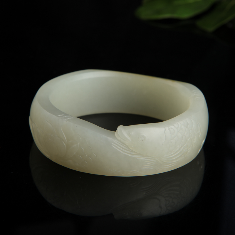 天然和田白玉年年有余手镯-红掌柜