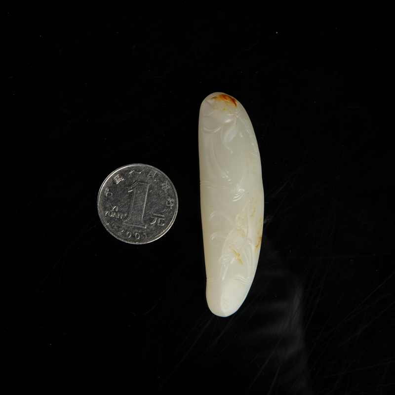 天然俏色和田玉吊坠-红掌柜