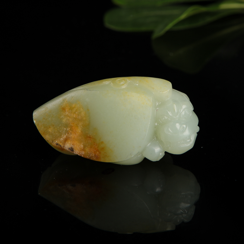 天然籽料和田青白玉龙龟吊坠-红掌柜