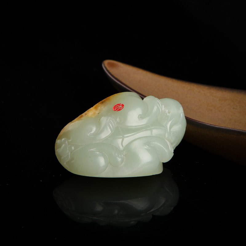 天然和田青白玉龙龟吊坠-红掌柜