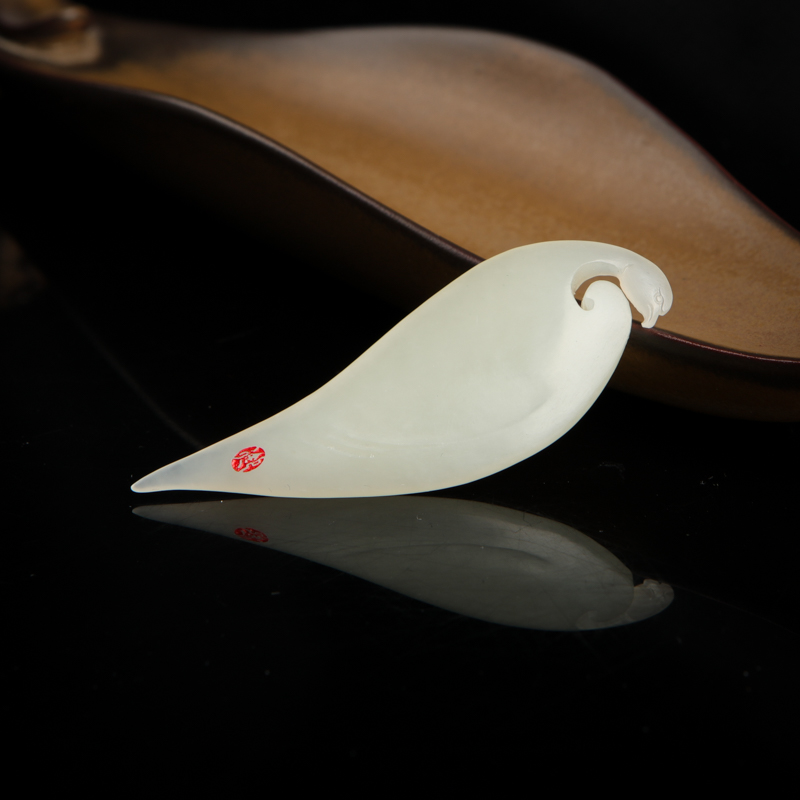 天然籽料和田白玉仙鹤吊坠-红掌柜