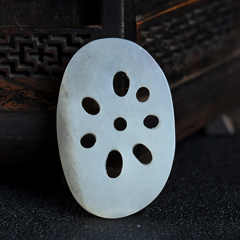 新疆天然和田玉路路通达吊坠-红掌柜