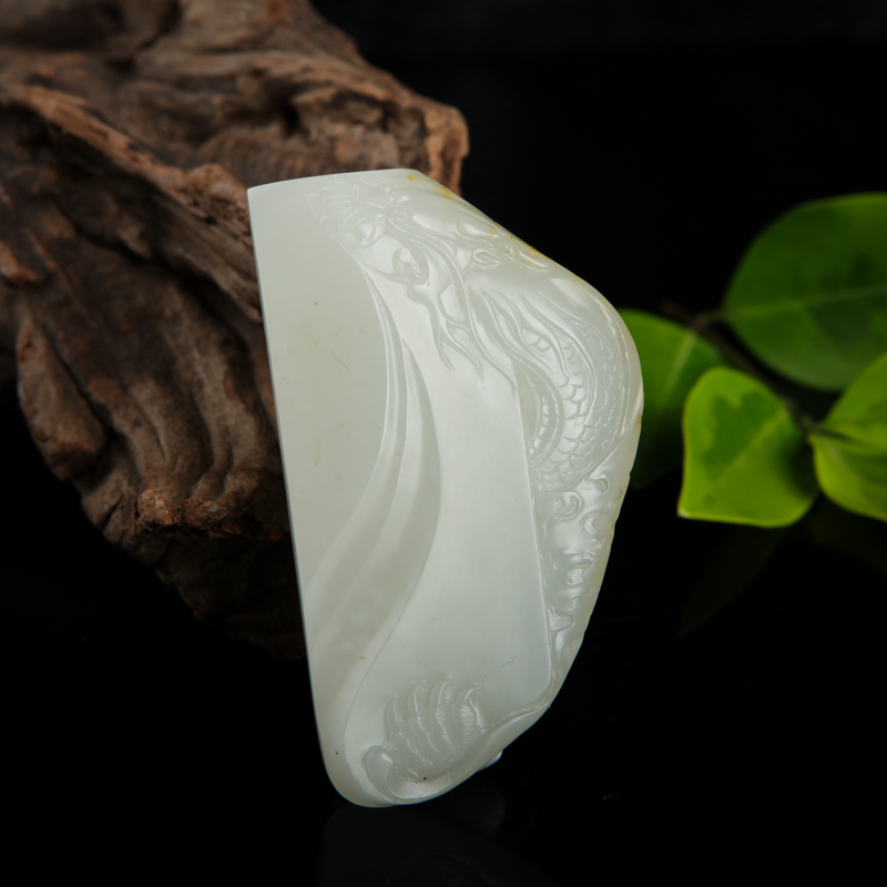 籽料和田白玉辰龙吊坠-红掌柜