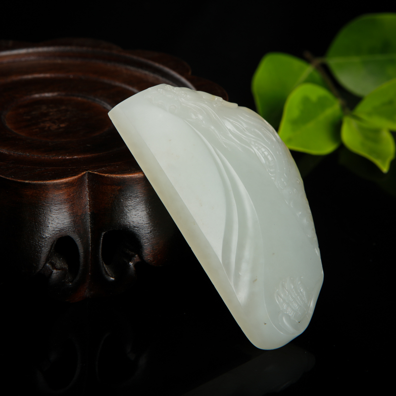 和田白玉辰龙吊坠-红掌柜