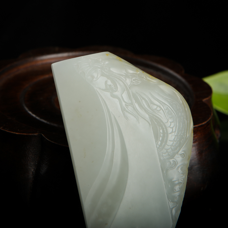 新疆和田白玉辰龙吊坠-红掌柜