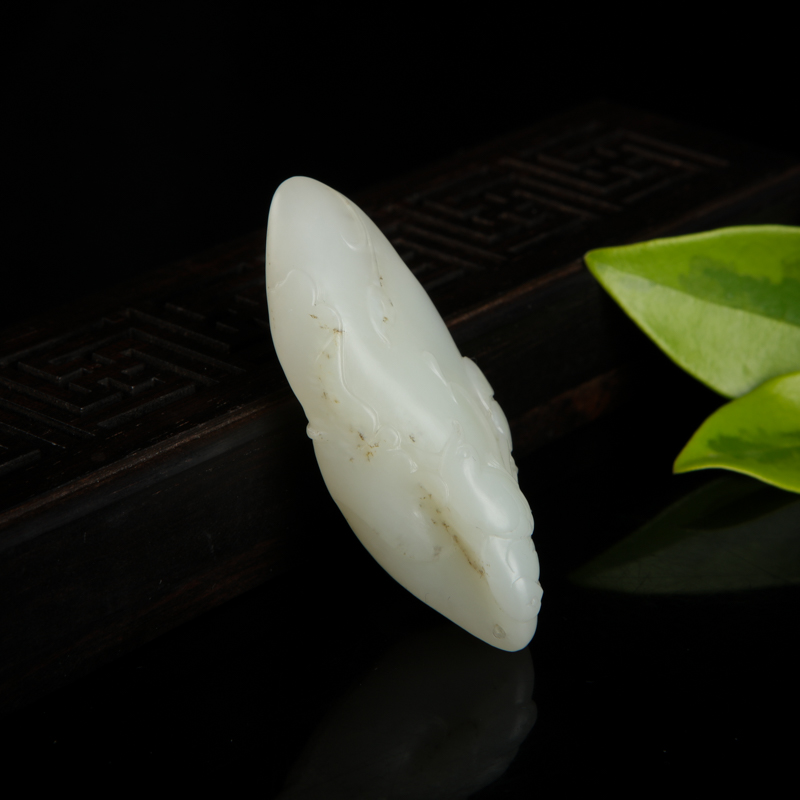 和田白玉喜事连连吊坠-红掌柜