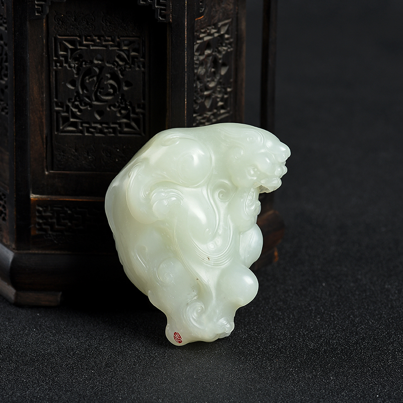 天然籽料和田白玉美女与野兽手把件-红掌柜