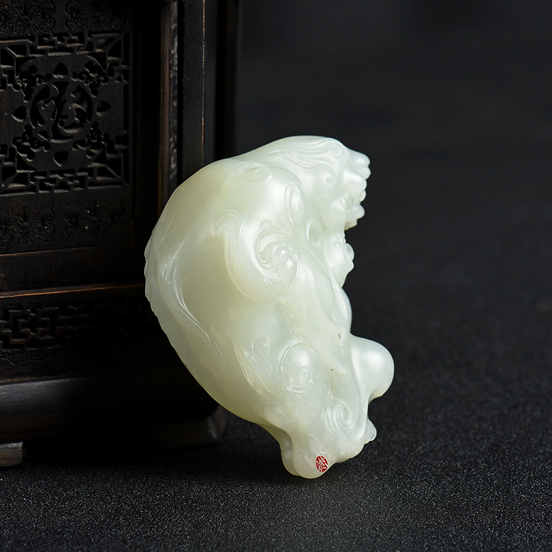 籽料和田白玉美女与野兽手把件-红掌柜