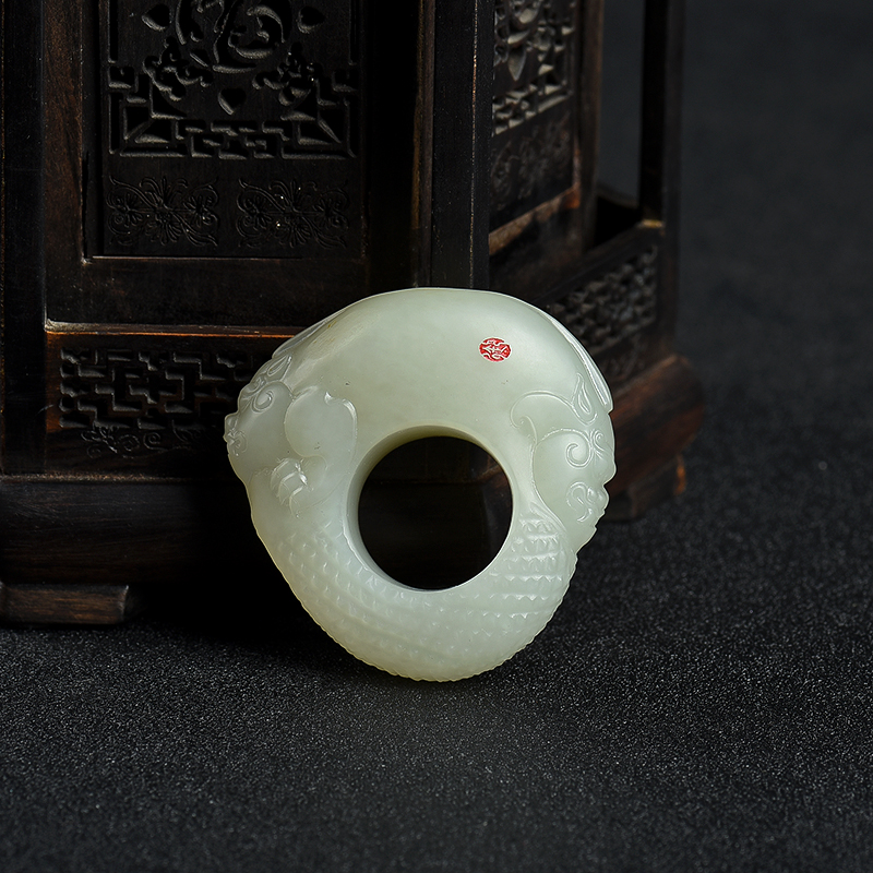 天然籽料和田白玉貔貅扳指-红掌柜