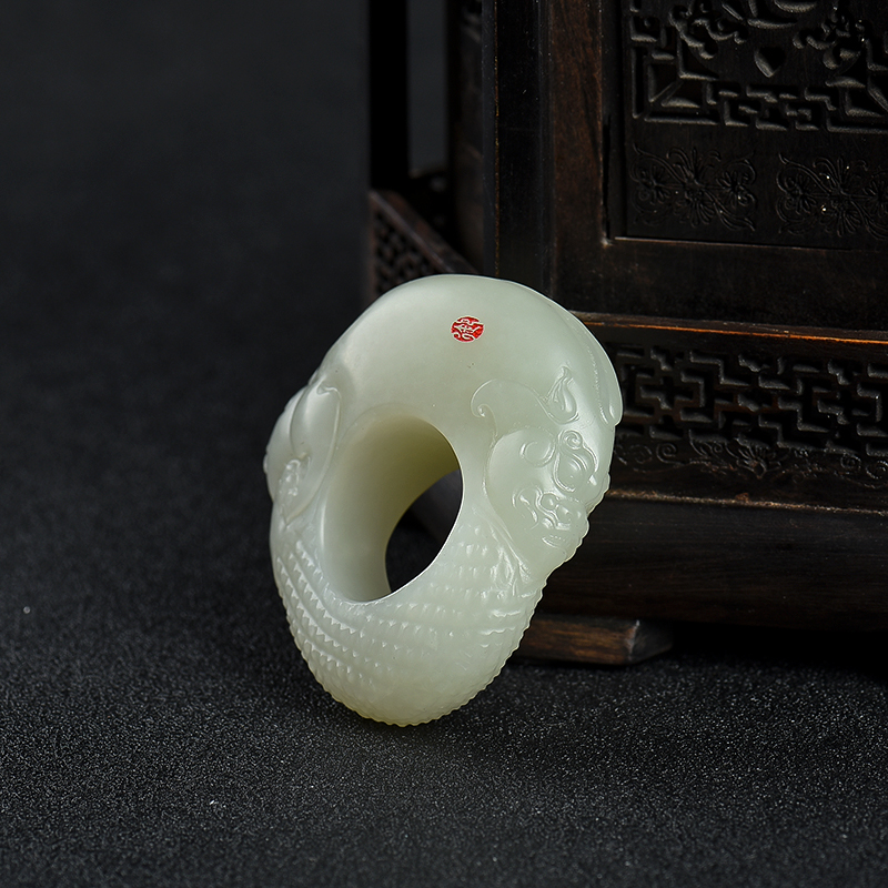 天然和田白玉貔貅扳指-红掌柜